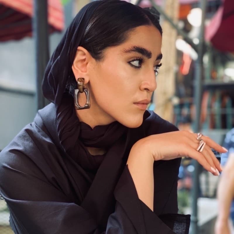 پریا خداکرمی